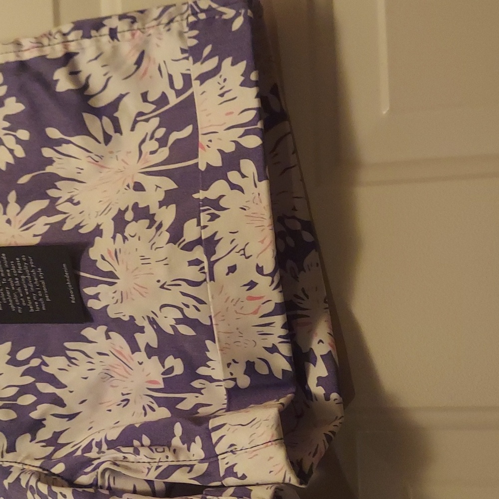 Women's Dear John shorts - Picture 2 of 8